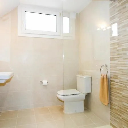 Puerto Del Carmen Sleeps 8 Pool Air Con Wifi Willa
